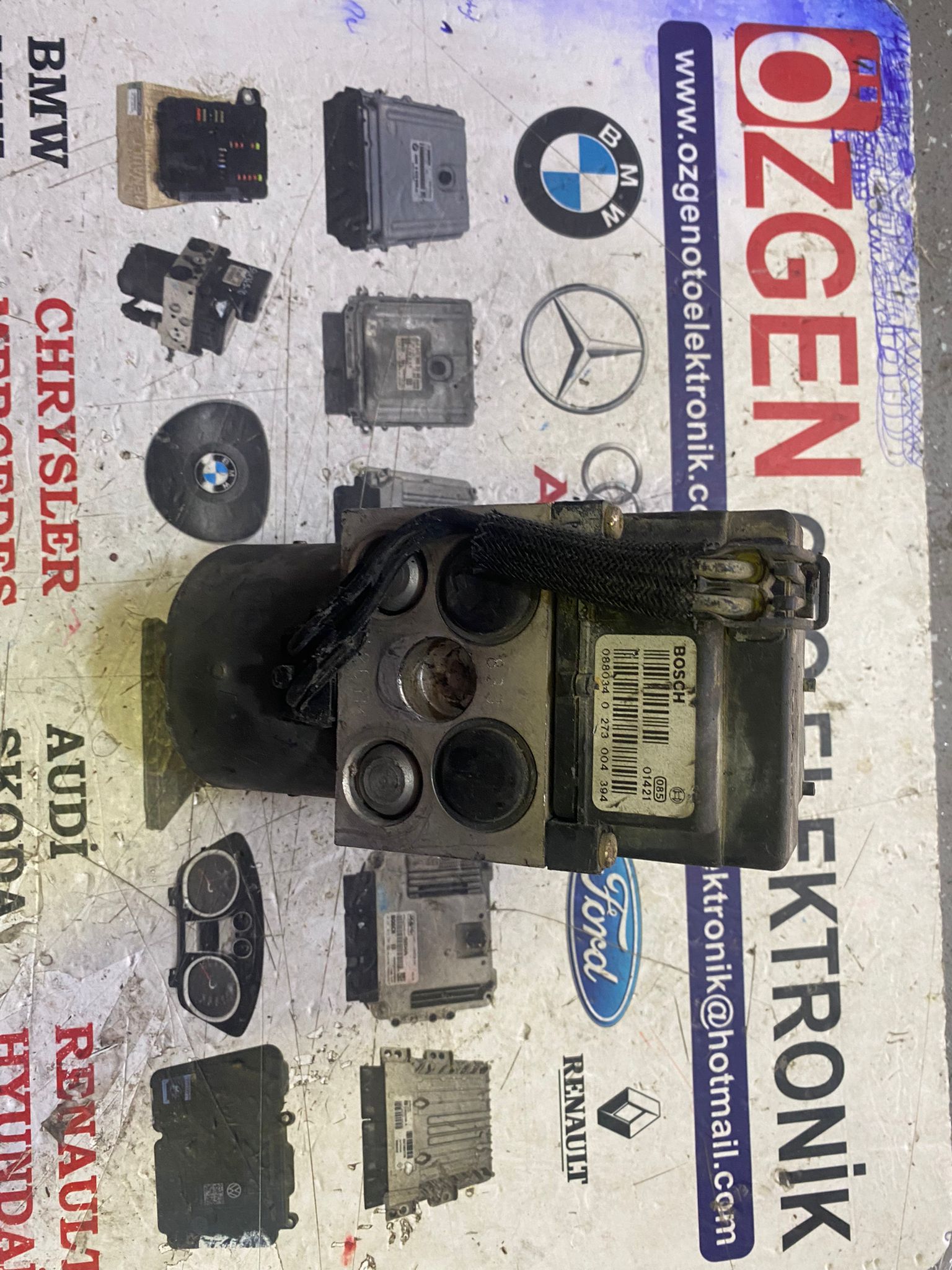RENAULT MEGANE ABS POMPA BEYNİ 0273004394 0273004395 